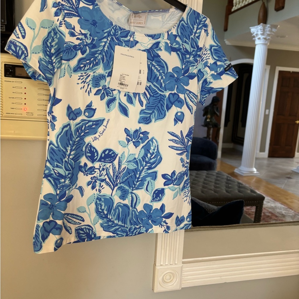 saint James Lilly Pulitzer Blue and White Floral brand new